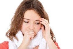 Болит горло и кашель, насморк, температура: что делать, как лечить