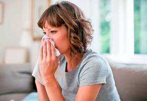 Как отличить аллергию от простуды: симптомы, аллергический насморк и кашель, могут ли проявляться одновременно, роль инфекций