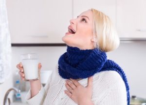 Полоскание горла содой и солью при беременности