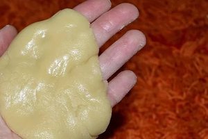 Лепешка от кашля: медовая, картофельная, для детей и взрослых, помогает ли при бронхите, рецепт с горчицей, противопоказания, обзор отзывов